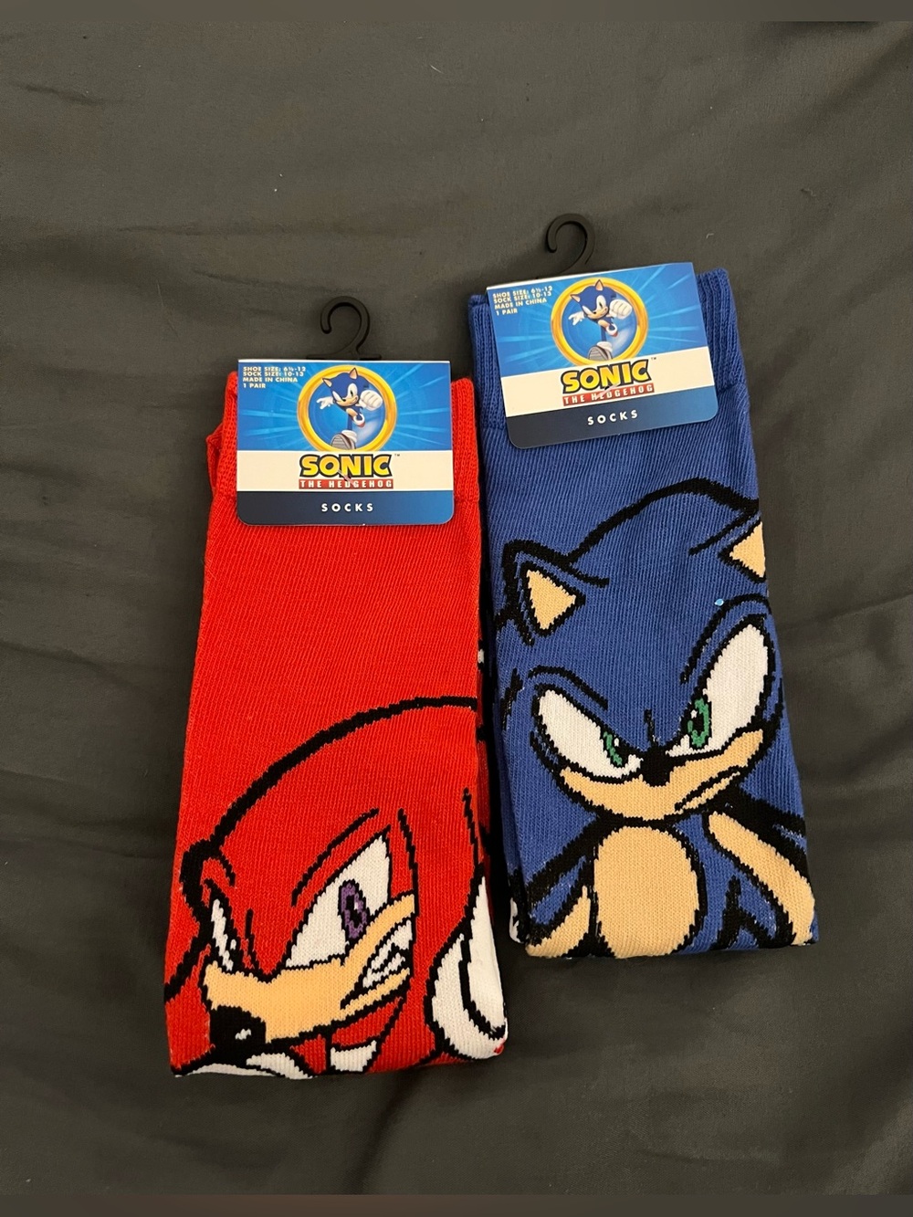 Sonic the Hedgehog & Tails Video Game Graphic 2 pairs socks New